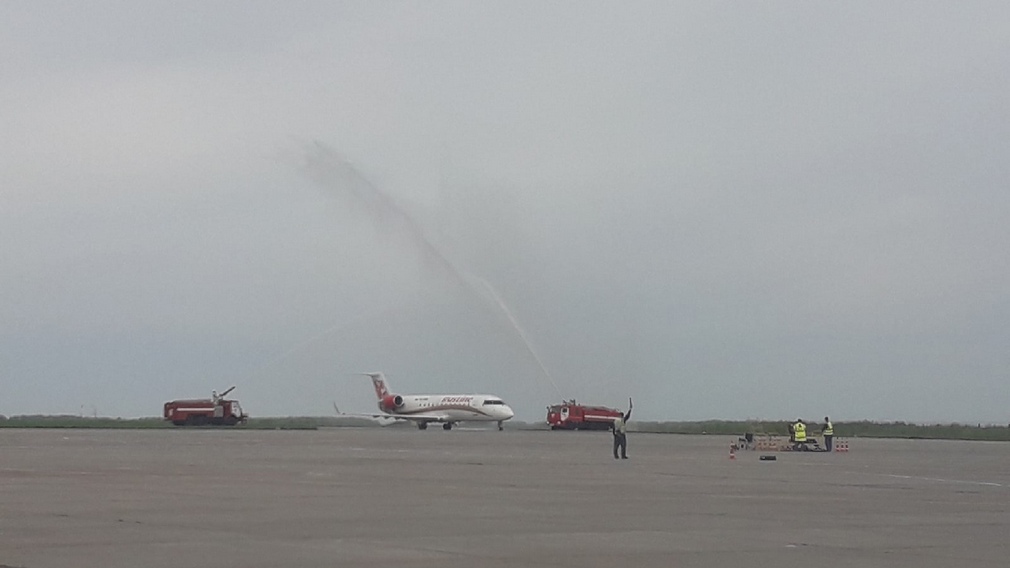 Старый аэропорт Брянск самолёт.